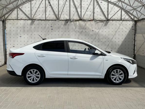Hyundai Solaris II Рестайлинг с пробегом 2020 года, цена 1 650 000 рублей, 99291 км, седан, Автокод Объявления