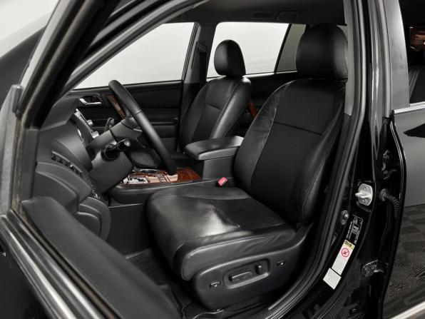 Toyota Highlander II (XU40) Рестайлинг с пробегом 2012 года, цена 2 250 500 рублей, 156282 км, внедорожник, Автокод Объявления