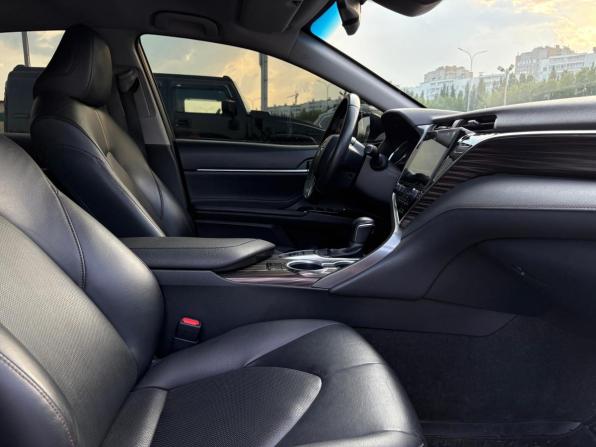 Toyota Camry VIII (XV70) с пробегом 2019 года, цена 3 050 000 рублей, 92410 км, седан, Автокод Объявления