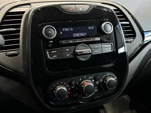 Renault Kaptur I Рестайлинг с пробегом 2022 года, цена 1 480 000 рублей, 69865 км, внедорожник, Автокод Объявления