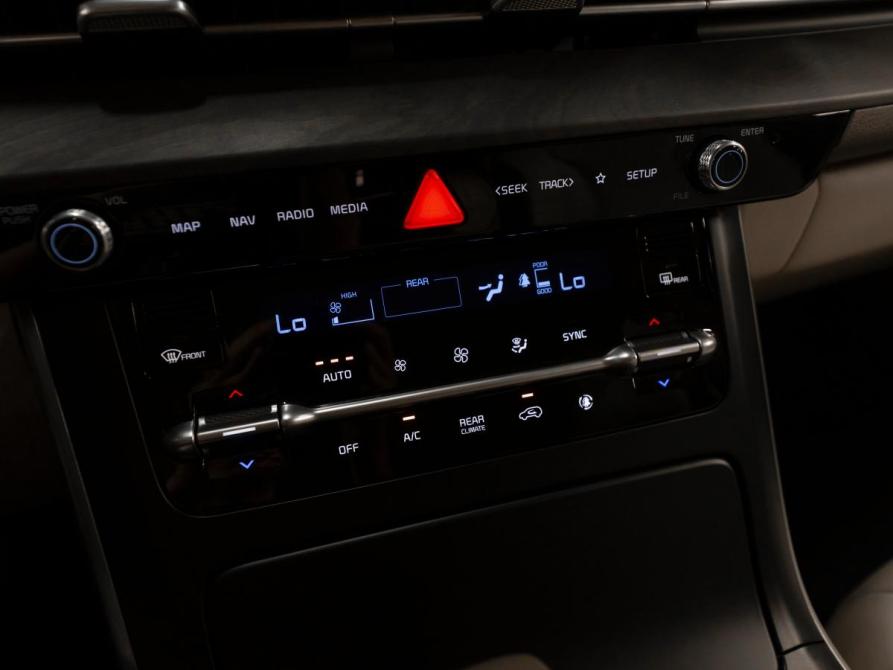 Kia Carnival IV Москва  - изображение 20