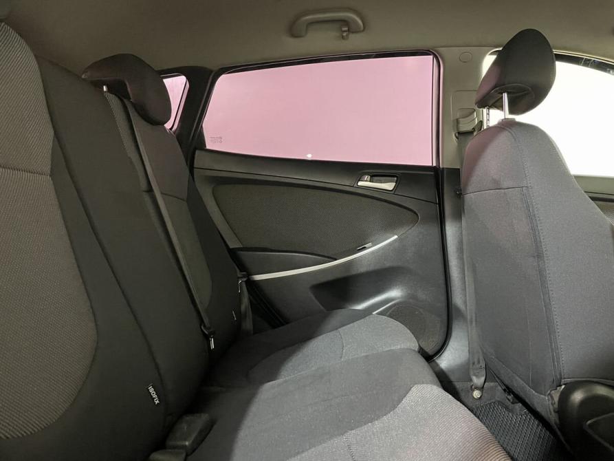 Hyundai Solaris I Великий Новгород  - изображение 11