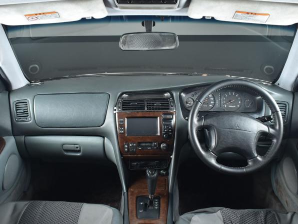 Mitsubishi Diamante II с пробегом 2000 года, цена 299 995 рублей, 246065 км, седан, Автокод Объявления