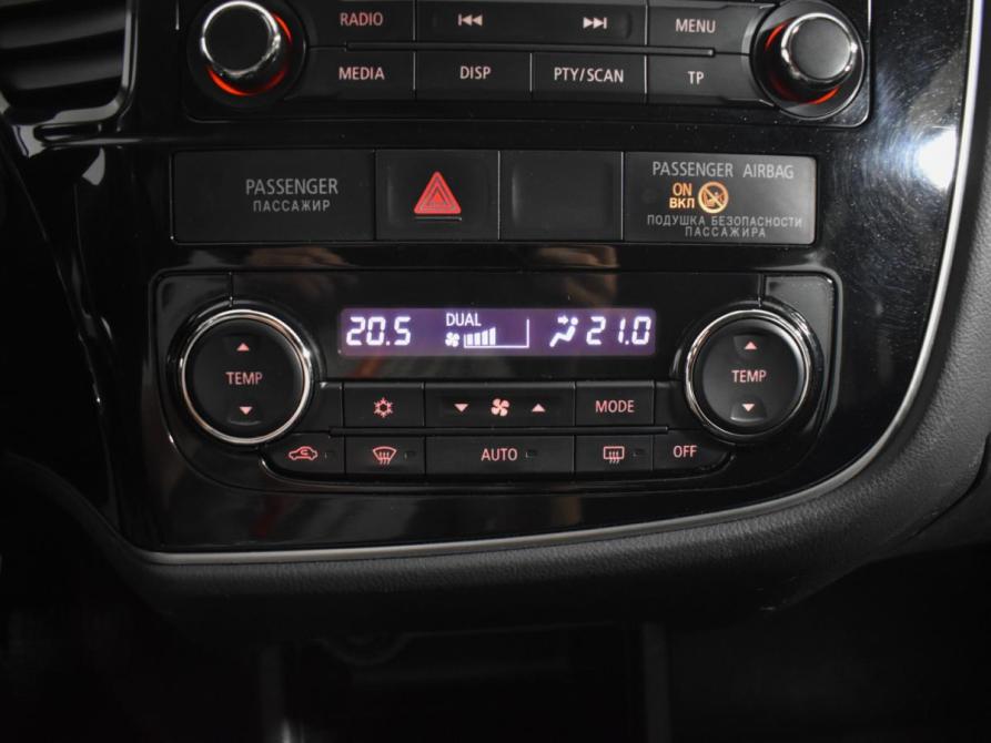 Mitsubishi Outlander III Санкт-Петербург  - изображение 16