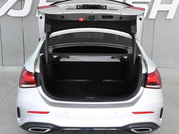 Mercedes-Benz A-Класс IV (W177) с пробегом 2020 года, цена 2 179 000 рублей, 128302 км, седан, Автокод Объявления