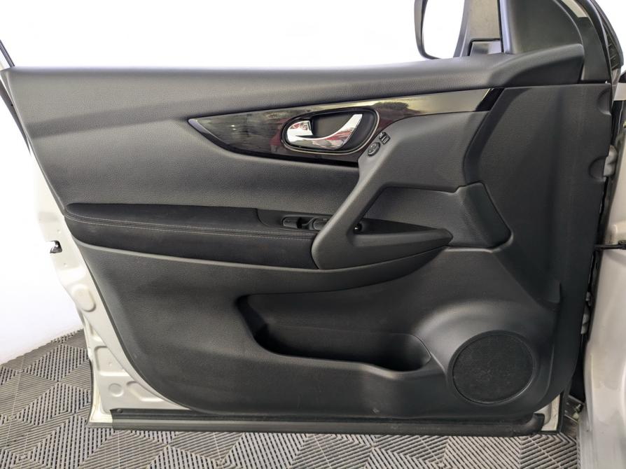Nissan Qashqai II Москва  - изображение 17