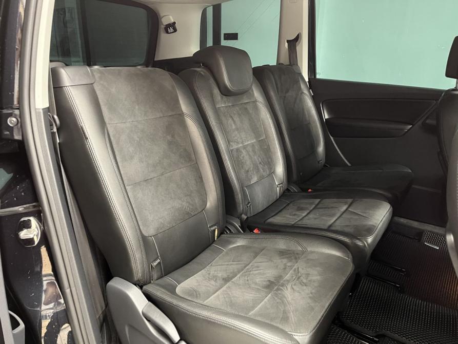 Volkswagen Sharan II Рестайлинг Новосибирск  - изображение 14