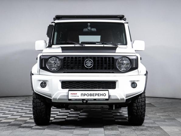 Suzuki Jimny IV с пробегом 2019 года, цена 2 800 000 рублей, 31655 км, внедорожник, Автокод Объявления