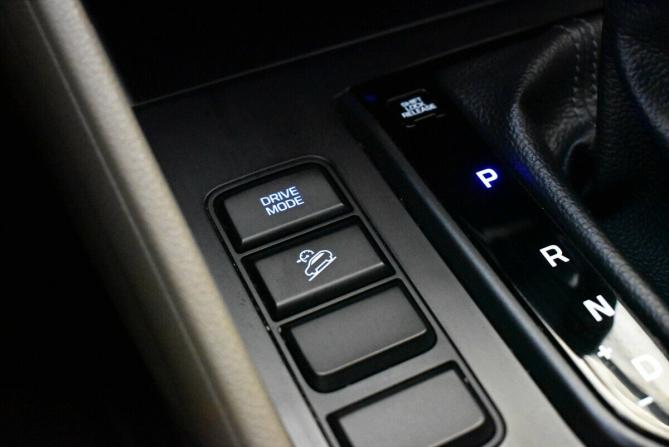 Hyundai Tucson III Рестайлинг с пробегом 2019 года, цена 2 100 000 рублей, 97043 км, внедорожник, Автокод Объявления