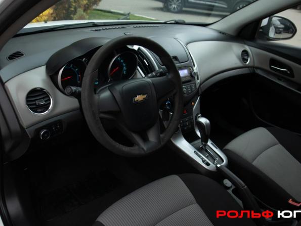Chevrolet Cruze I Рестайлинг с пробегом 2014 года, цена 698 000 рублей, 188960 км, седан, Автокод Объявления