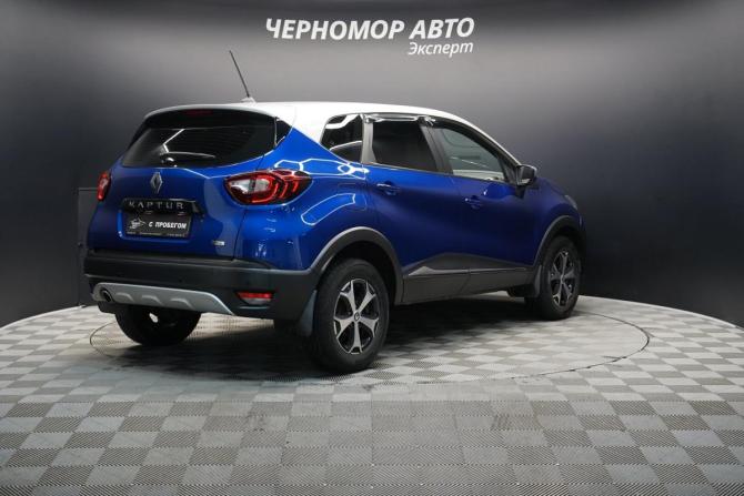 Renault Kaptur I Рестайлинг с пробегом 2022 года, цена 1 833 000 рублей, 61000 км, внедорожник, Автокод Объявления