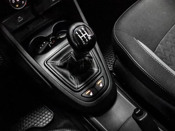 Lada (ВАЗ) Vesta I Рестайлинг (NG) с пробегом 2023 года, цена 1 299 000 рублей, 46273 км, седан, Автокод Объявления