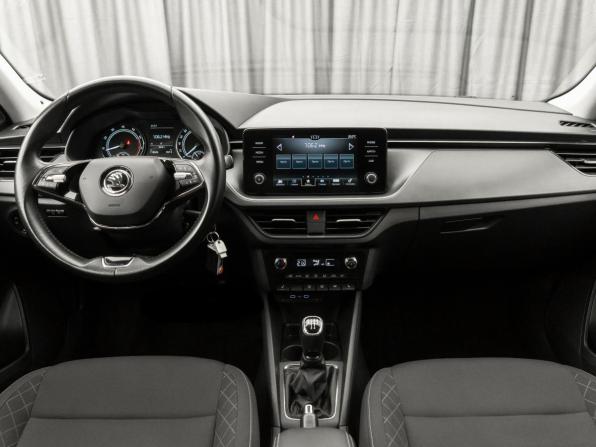 Skoda Rapid II с пробегом 2020 года, цена 1 390 000 рублей, 110819 км, лифтбек, Автокод Объявления