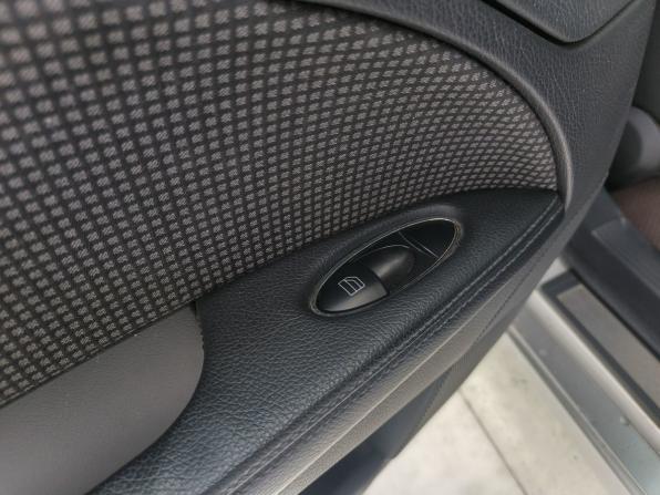 Mercedes-Benz E-Класс III (W211 S211) с пробегом 2003 года, цена 1 030 000 рублей, 332820 км, седан, Автокод Объявления