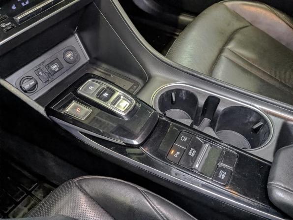 Hyundai Sonata VIII (DN8) с пробегом 2022 года, цена 2 475 000 рублей, 91868 км, седан, Автокод Объявления
