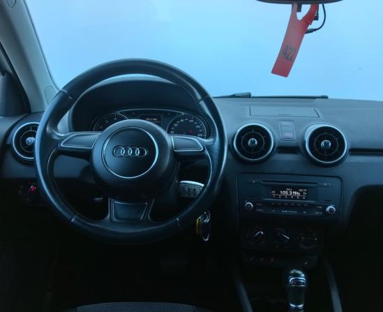 Audi A1 I (8X) с пробегом 2014 года, цена 850 000 рублей, 185997 км, хэтчбек, Автокод Объявления