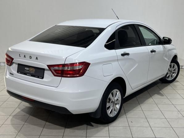 Lada (ВАЗ) Vesta I с пробегом 2018 года, цена 895 000 рублей, 95685 км, седан, Автокод Объявления