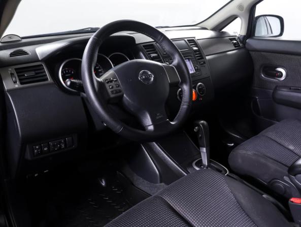 Nissan Tiida I Рестайлинг с пробегом 2011 года, цена 690 000 рублей, 245780 км, хэтчбек, Автокод Объявления