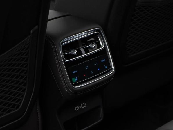 Geely Monjaro I Рестайлинг 2 с пробегом 2025 года, цена 4 172 434 рубля, 14 км, внедорожник, Автокод Объявления