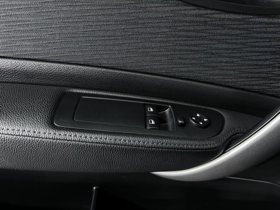 BMW 1 серии I (E81/E82/E87/E88) Рестайлинг Ростов-на-Дону  - изображение 16
