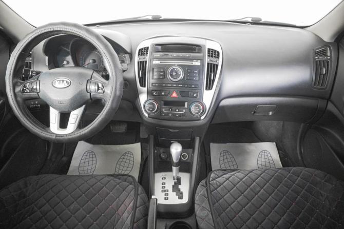 Kia Ceed I Рестайлинг с пробегом 2011 года, цена 899 000 рублей, 170000 км, хэтчбек, Автокод Объявления