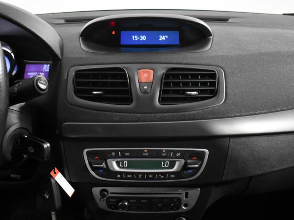Renault Fluence I Рестайлинг с пробегом 2014 года, цена 590 000 рублей, 146595 км, седан, Автокод Объявления