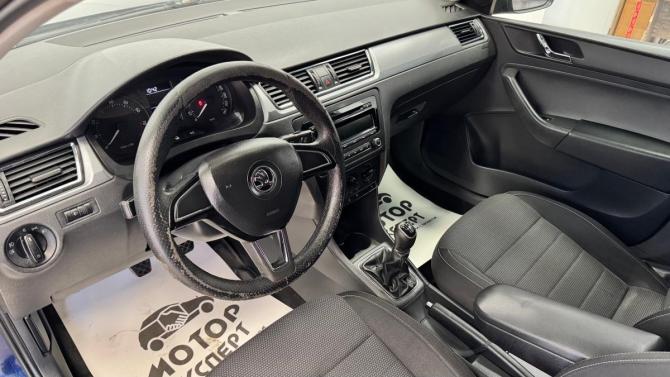 Skoda Rapid I с пробегом 2015 года, цена 540 000 рублей, 254376 км, лифтбек, Автокод Объявления