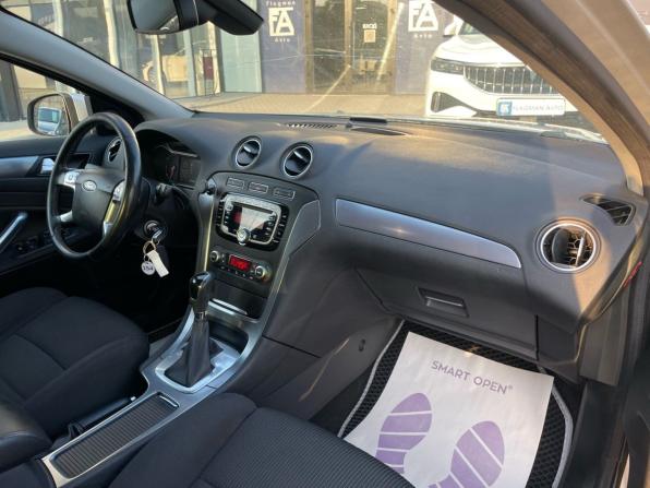 Ford Mondeo IV Рестайлинг с пробегом 2011 года, цена 990 000 рублей, 138000 км, седан, Автокод Объявления