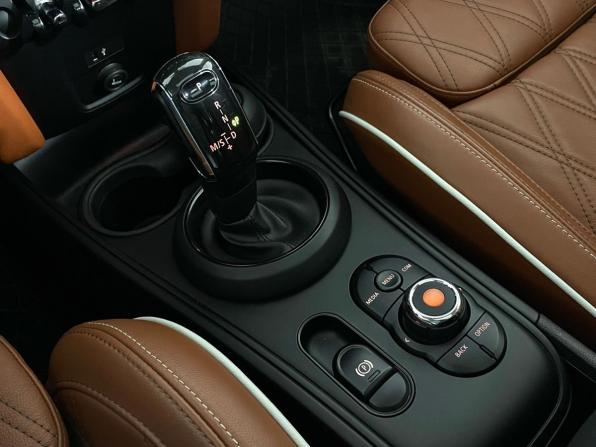 Mini Countryman II Рестайлинг с пробегом 2021 года, цена 2 200 000 рублей, 131757 км, внедорожник, Автокод Объявления