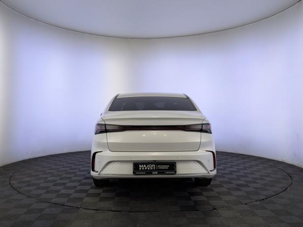 BAIC U5 Plus с пробегом 2023 года, цена 675 000 рублей, 122902 км, седан, Автокод Объявления