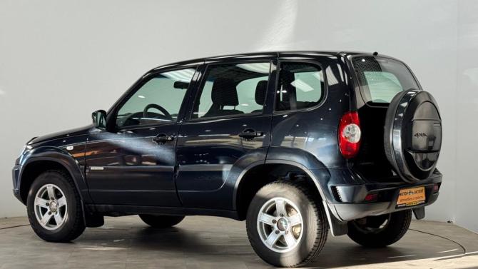 Chevrolet Niva I Рестайлинг с пробегом 2017 года, цена 599 000 рублей, 82041 км, внедорожник, Автокод Объявления
