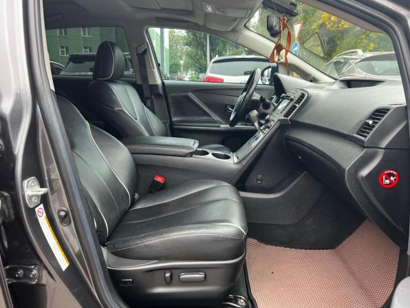 Toyota Venza I Рестайлинг с пробегом 2013 года, цена 2 075 000 рублей, 243661 км, внедорожник, Автокод Объявления