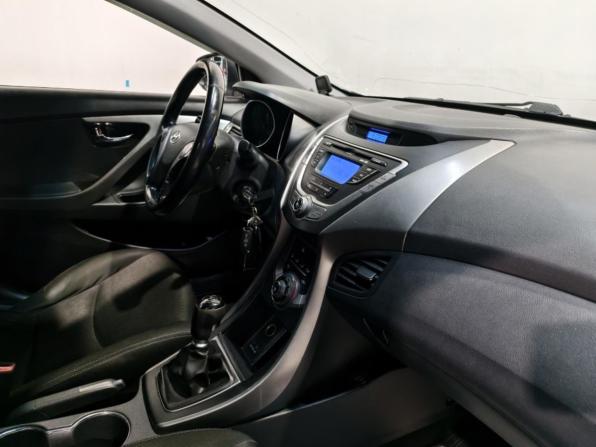 Hyundai Elantra V (MD) с пробегом 2012 года, цена 829 000 рублей, 229535 км, седан, Автокод Объявления