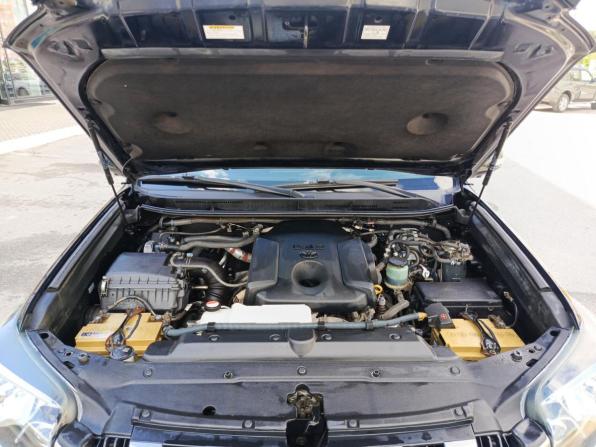 Toyota Land Cruiser Prado 150 Series Рестайлинг 1 с пробегом 2015 года, цена 3 750 000 рублей, 135237 км, внедорожник, Автокод Объявления