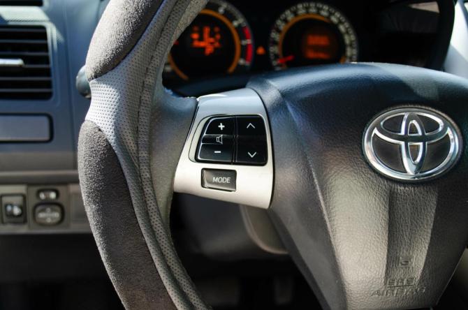 Toyota Auris I Рестайлинг с пробегом 2011 года, цена 770 000 рублей, 340000 км, хэтчбек, Автокод Объявления