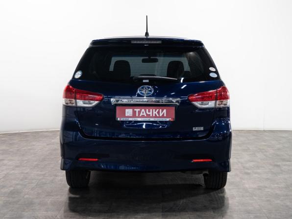 Toyota Wish II с пробегом 2010 года, цена 1 135 000 рублей, 218000 км, минивэн, Автокод Объявления