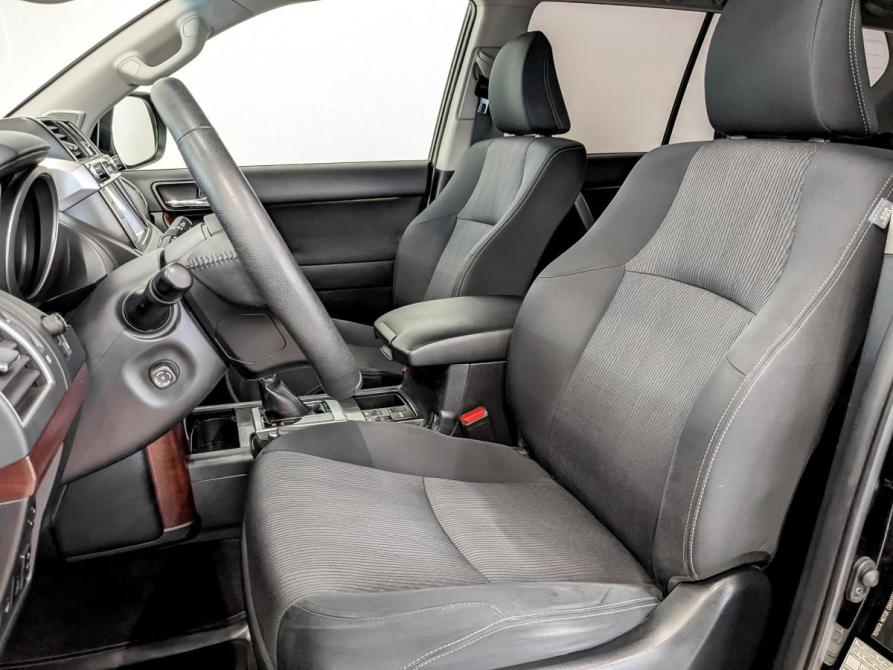 Toyota Land Cruiser Prado 150 Series Рестайлинг 1 Москва  - изображение 21
