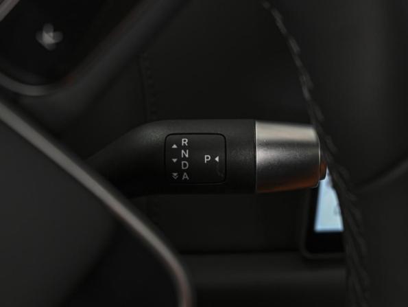 Li Auto (Lixiang) L7 I Рестайлинг с пробегом 2025 года, цена 7 800 000 рублей, 806 км, внедорожник, Автокод Объявления