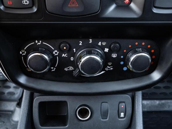 Renault Duster I с пробегом 2012 года, цена 835 000 рублей, 235251 км, внедорожник, Автокод Объявления