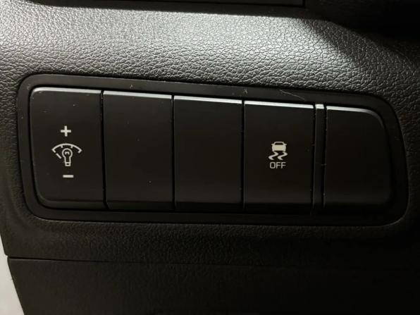 Hyundai Tucson III с пробегом 2016 года, цена 1 659 000 рублей, 210000 км, внедорожник, Автокод Объявления