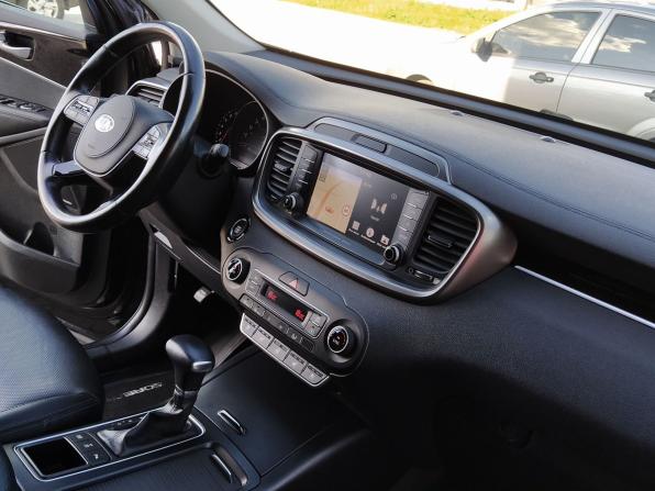 Kia Sorento III Prime Рестайлинг с пробегом 2018 года, цена 2 899 000 рублей, 111792 км, внедорожник, Автокод Объявления