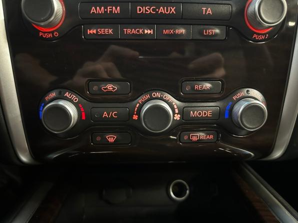 Nissan Pathfinder IV с пробегом 2015 года, цена 1 990 000 рублей, 136963 км, внедорожник, Автокод Объявления