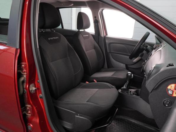 Renault Logan II Рестайлинг с пробегом 2020 года, цена 1 113 000 рублей, 123392 км, седан, Автокод Объявления
