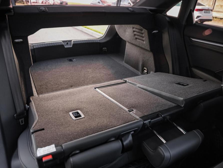 Audi A3 IV (8Y) Санкт-Петербург  - изображение 31