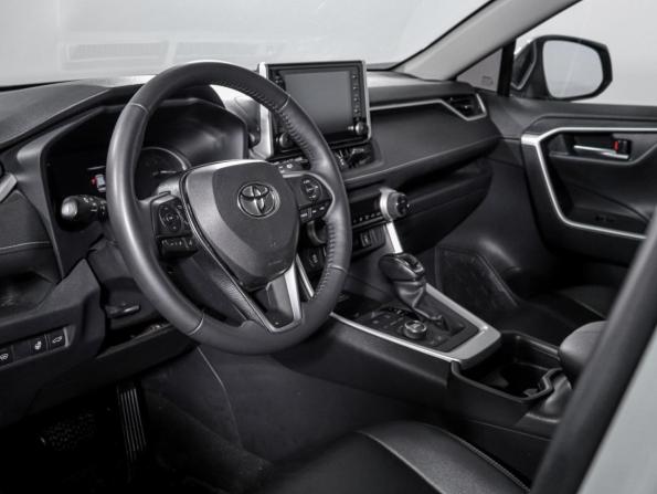 Toyota RAV4 V (XA50) с пробегом 2020 года, цена 3 250 000 рублей, 57900 км, внедорожник, Автокод Объявления