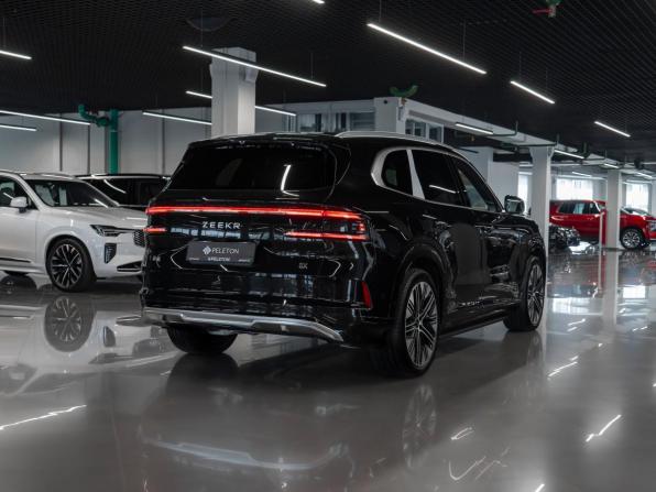 Zeekr 8X с пробегом 2026 года, цена 12 350 000 рублей, 17 км, внедорожник, Автокод Объявления