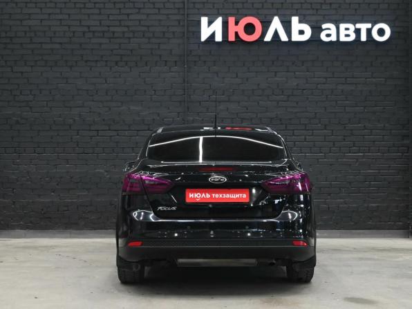 Ford Focus III с пробегом 2013 года, цена 770 000 рублей, 205632 км, седан, Автокод Объявления
