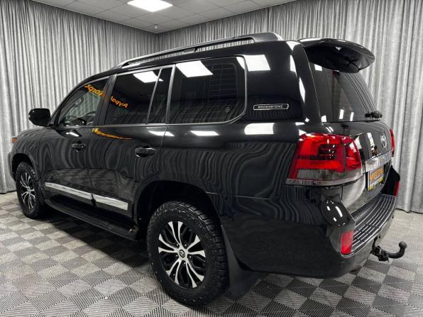 Toyota Land Cruiser 200 Series с пробегом 2010 года, цена 2 790 000 рублей, 332265 км, внедорожник, Автокод Объявления
