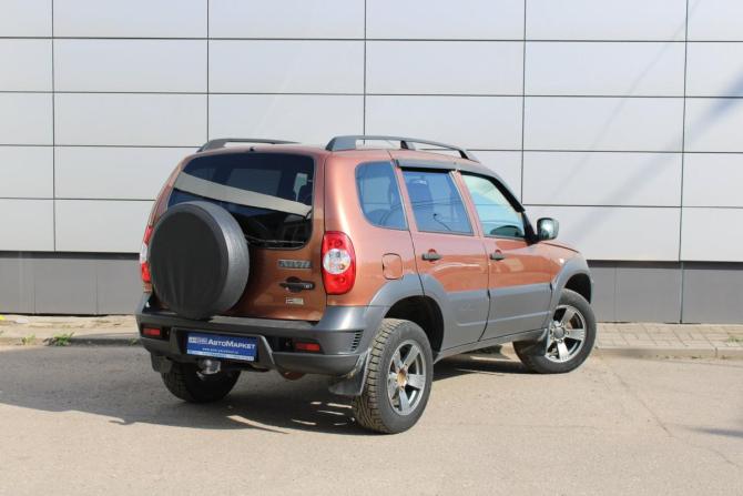Chevrolet Niva I Рестайлинг с пробегом 2019 года, цена 828 000 рублей, 47923 км, внедорожник, Автокод Объявления