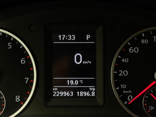 Volkswagen Tiguan I Рестайлинг с пробегом 2012 года, цена 825 000 рублей, 229963 км, внедорожник, Автокод Объявления